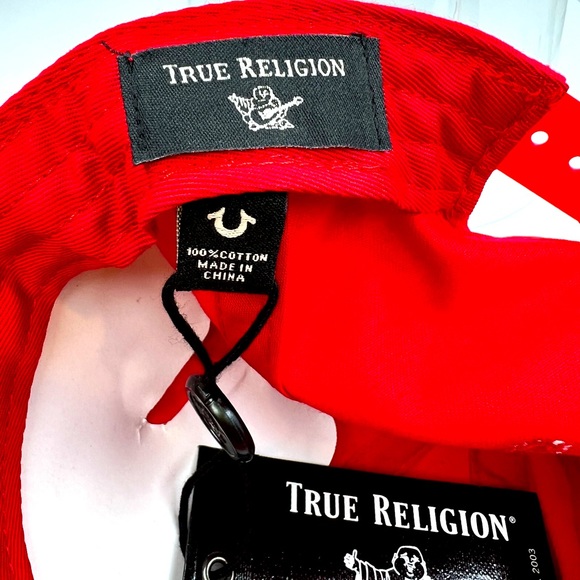 TRUE RELIGION CAP/HAT, RED HORSESHOE LOGO EMBROIDERED IN SILVER, ADJ. STRAP - Picture 8 of 8